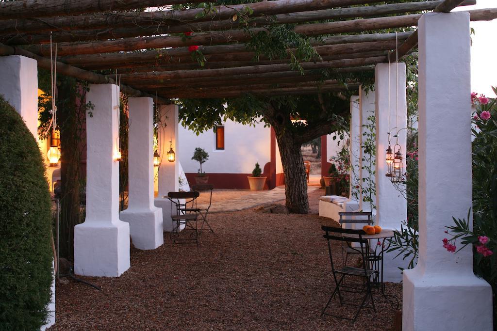 Monte Da Fornalha Bed and Breakfast Borba Buitenkant foto